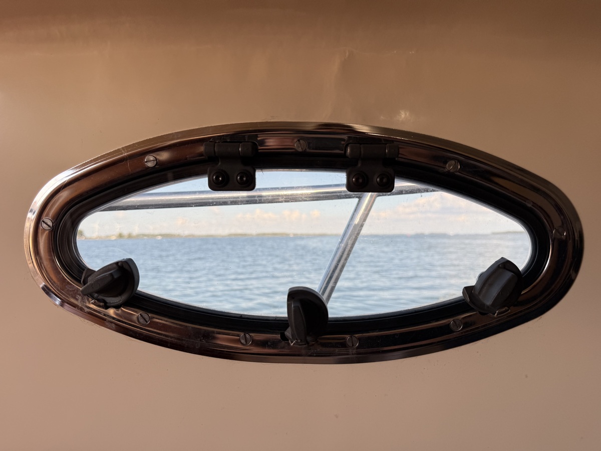 foto: 14 Antaris Mare Libre 770