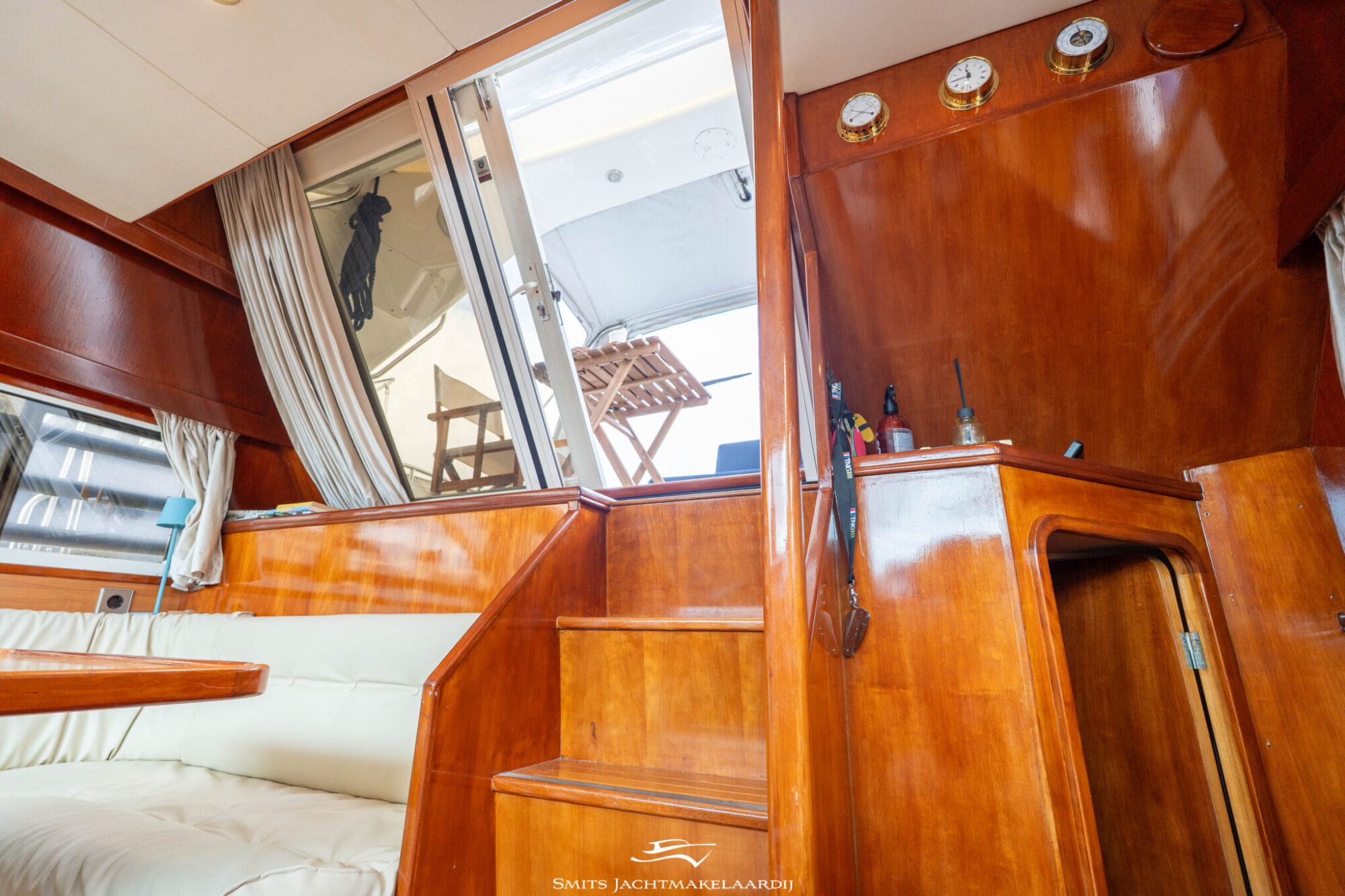 foto: 44 Astor Astor 37 Flybridge