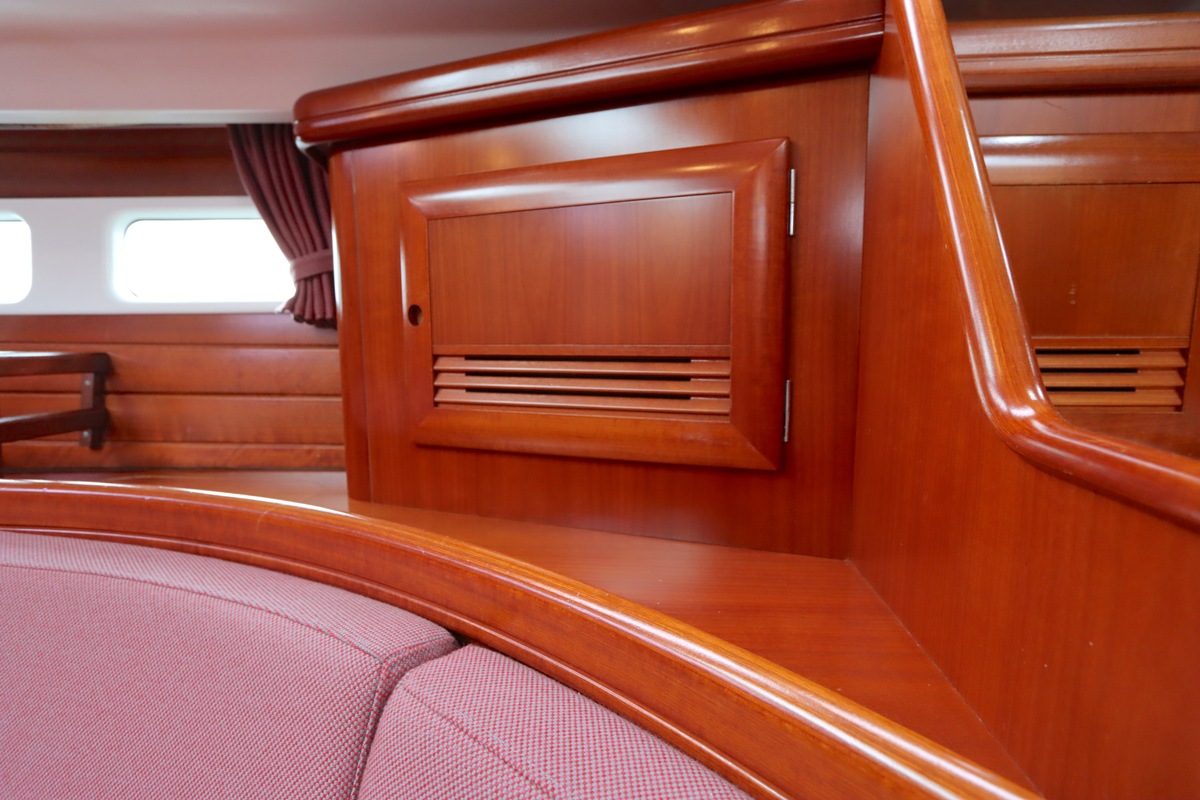 foto: 30 Beneteau Oceanis 423 Clipper 