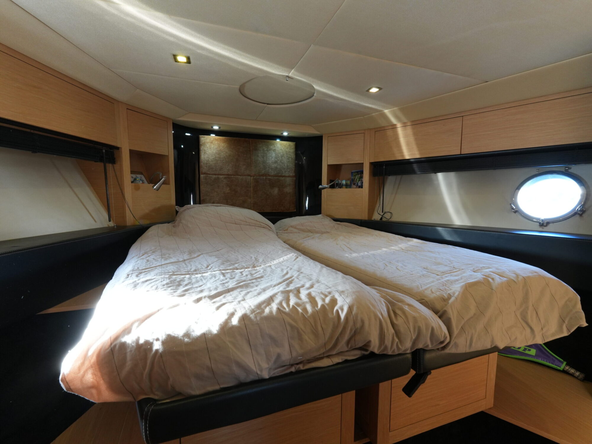 foto: 53 Sessa Sessa C46 HT IPS