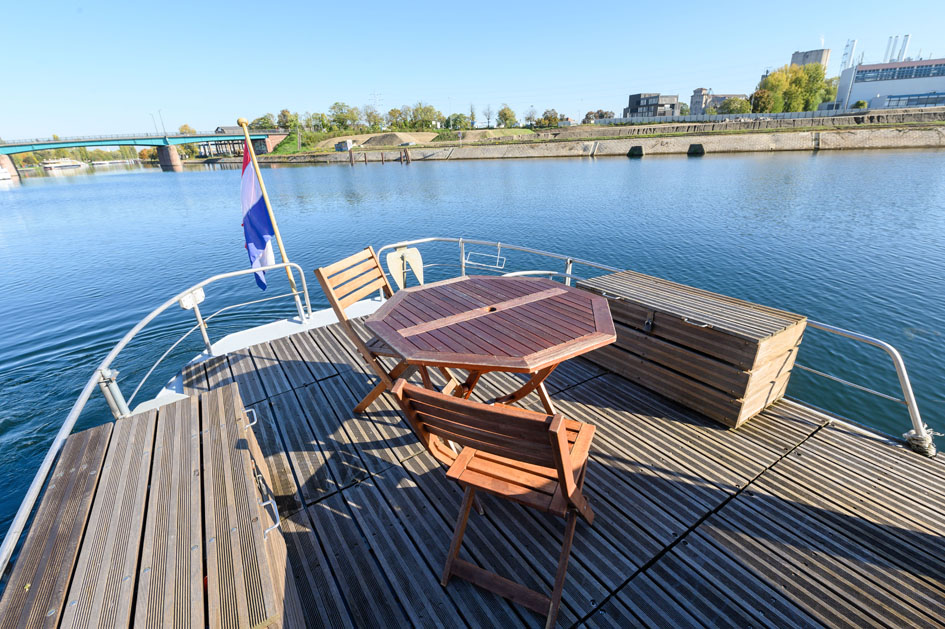 foto: 42 Luxe Motor 21.18 met UBC