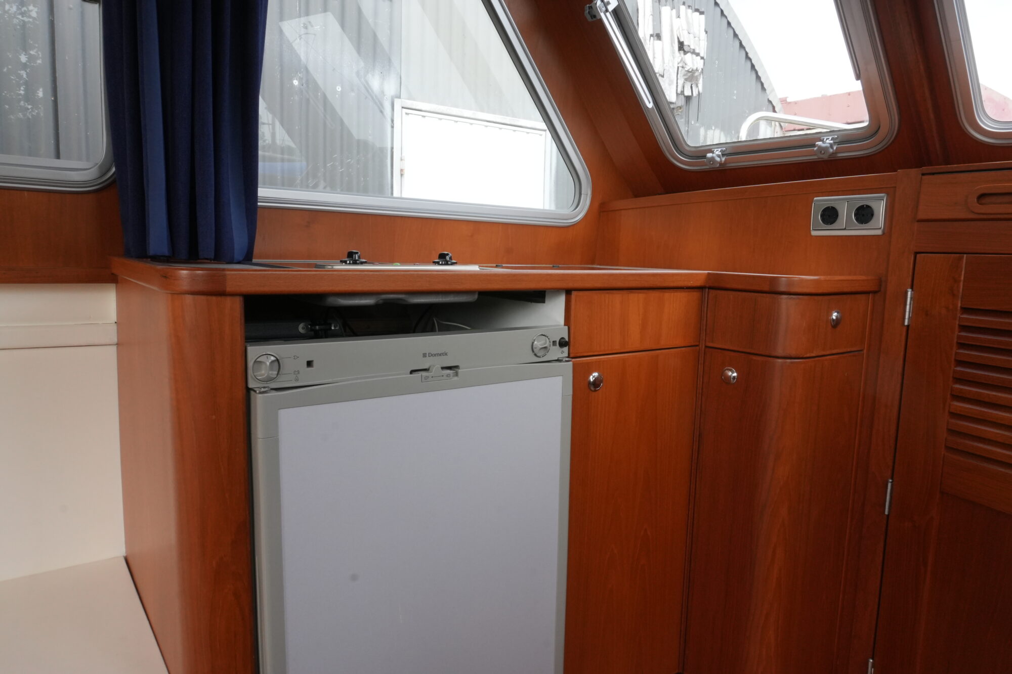 foto: 28 Casco Casco 11.00 OK Flybridge