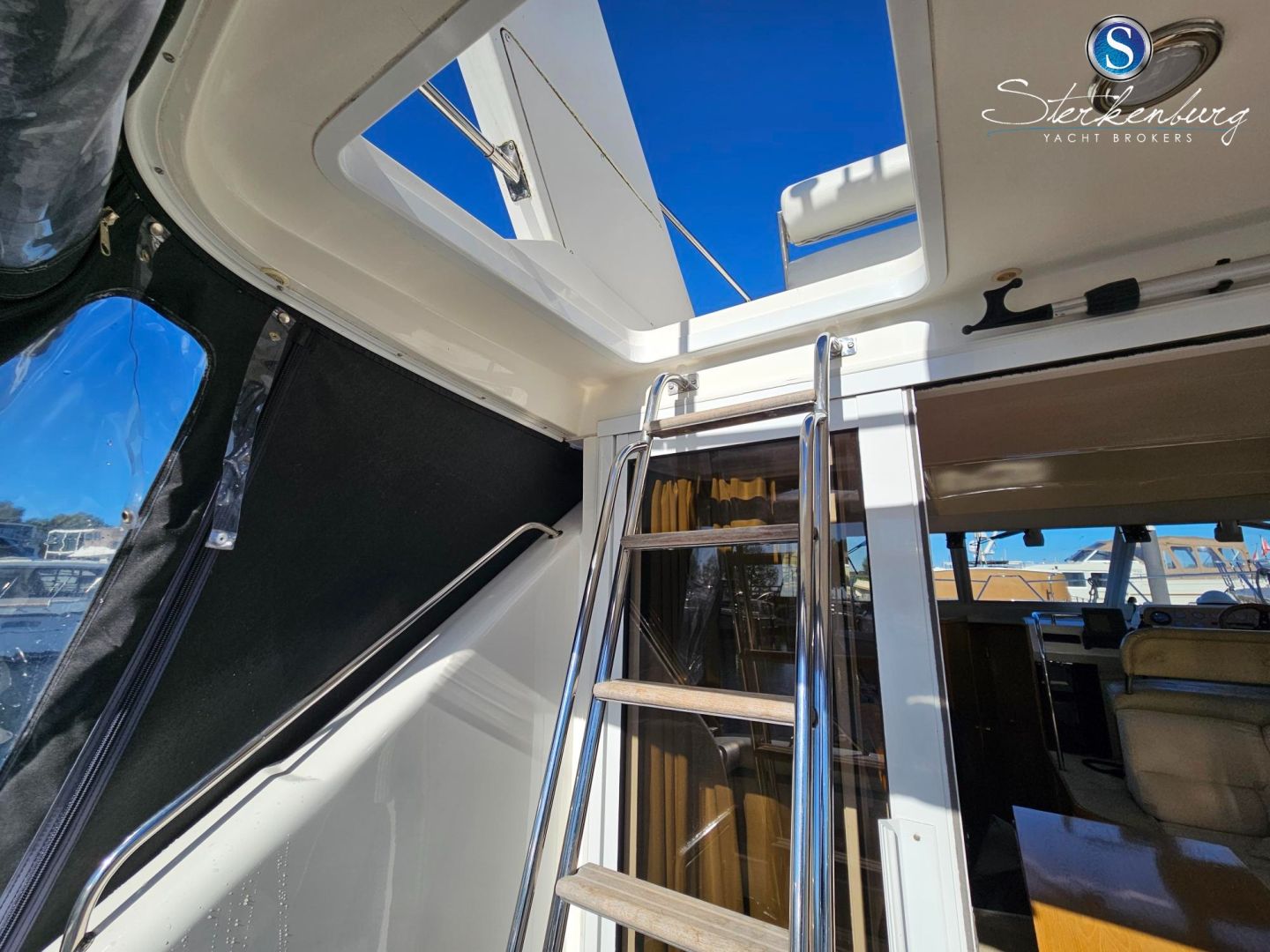 foto: 15 Fairline 37 Corsica