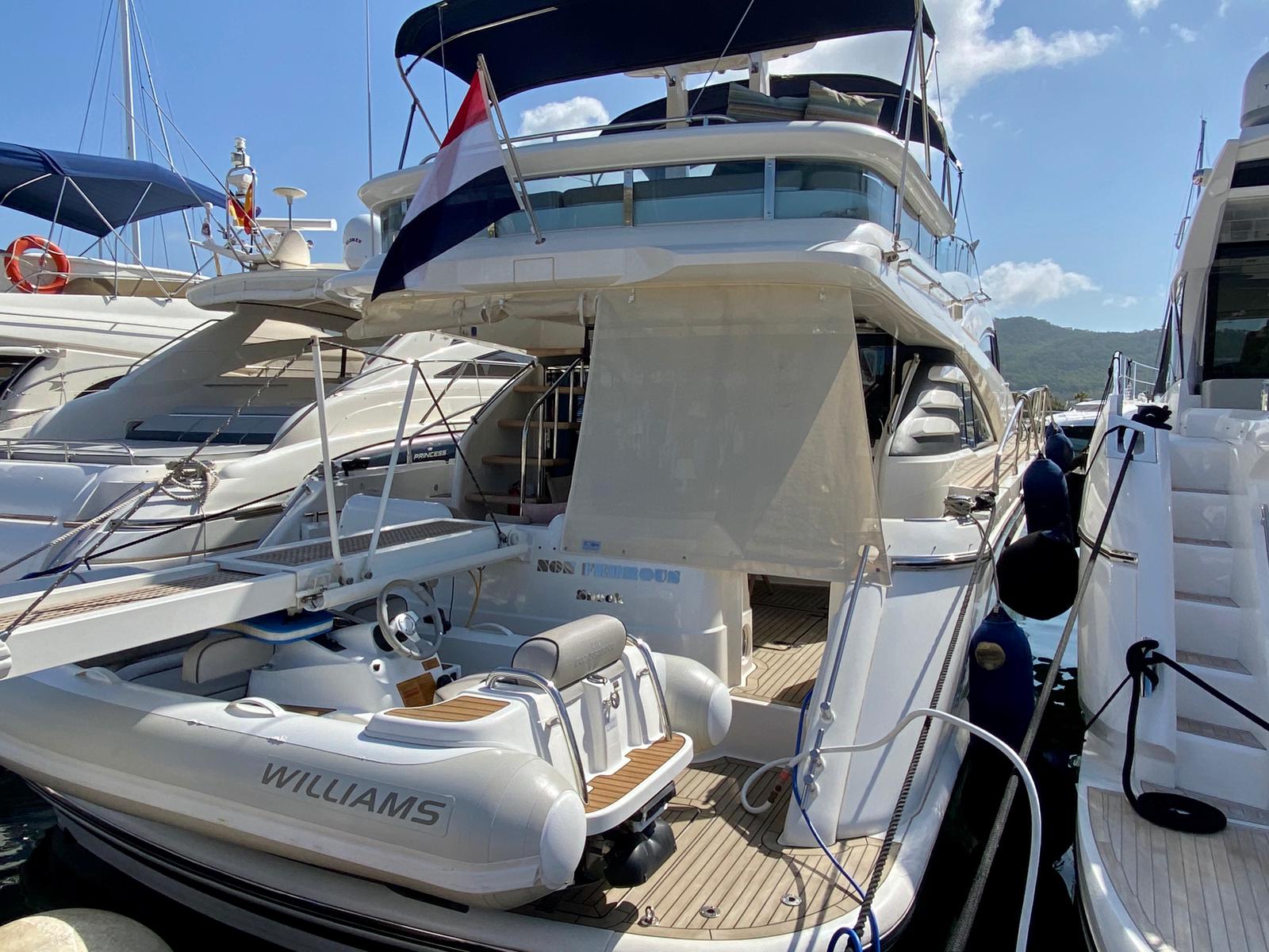 foto: 21 Fairline Squadron 58