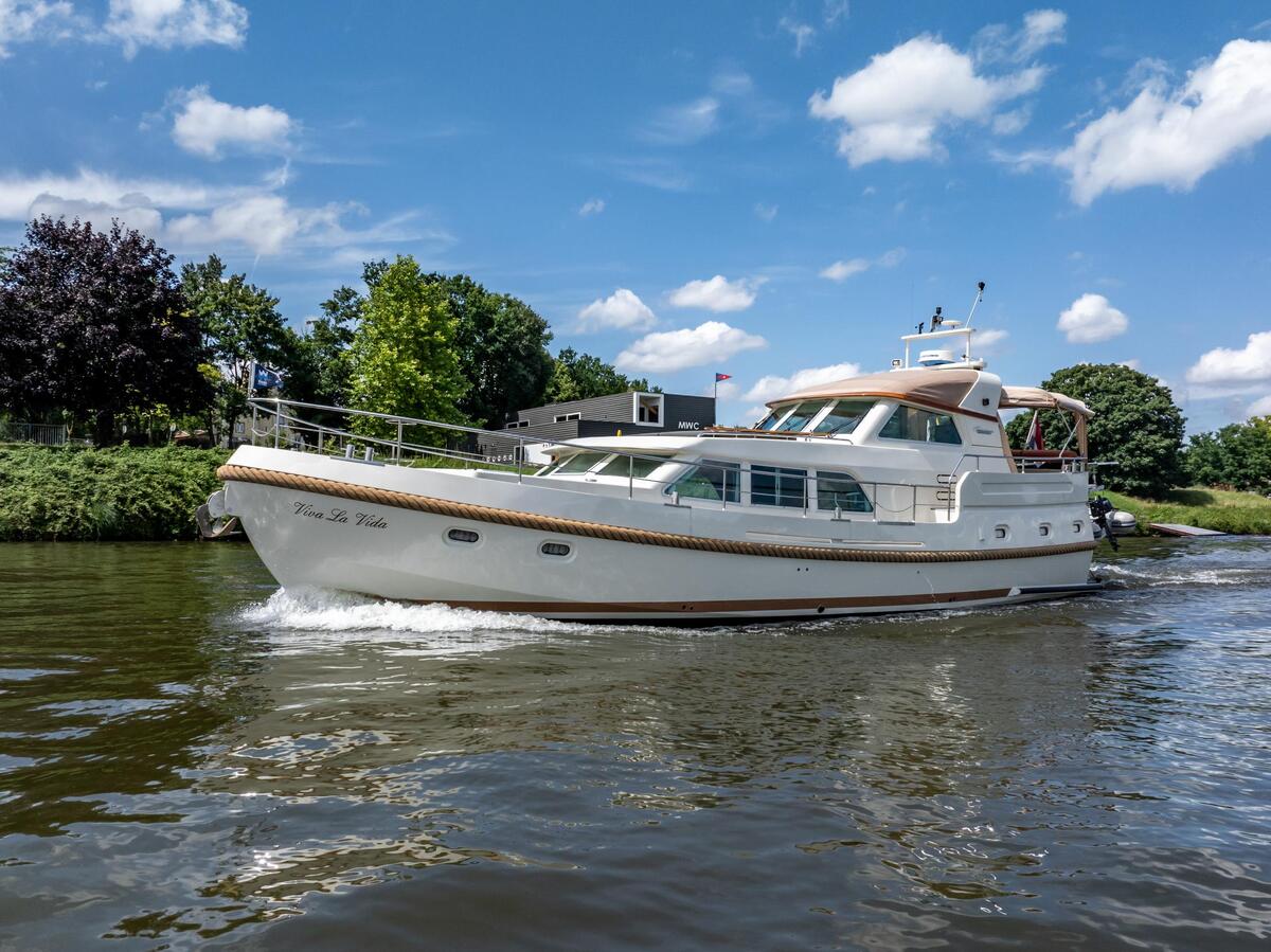 foto: 42 Linssen  Grand Sturdy 500 Variotop