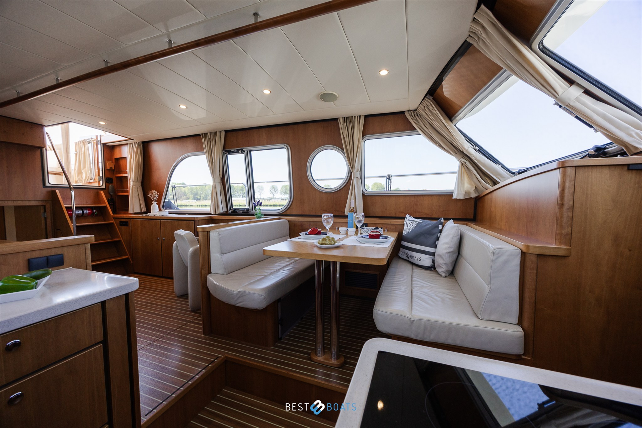 foto: 13 Linssen Grand Sturdy 43.9 AC