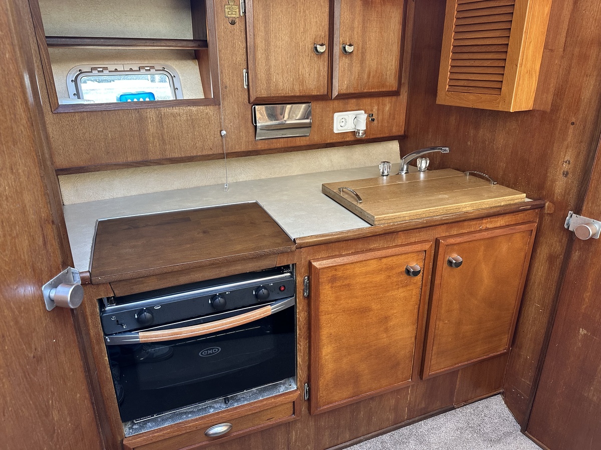 foto: 19 Fairline  31 Corniche 