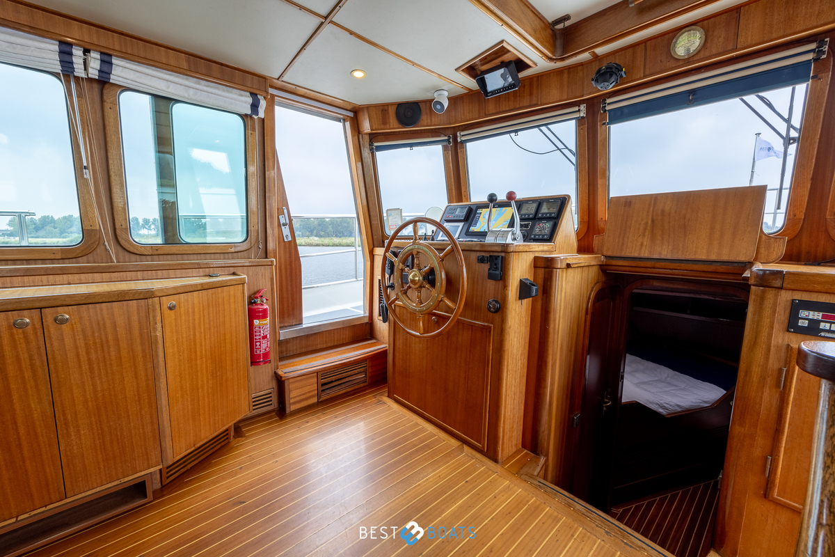 foto: 33 Tradewind 33