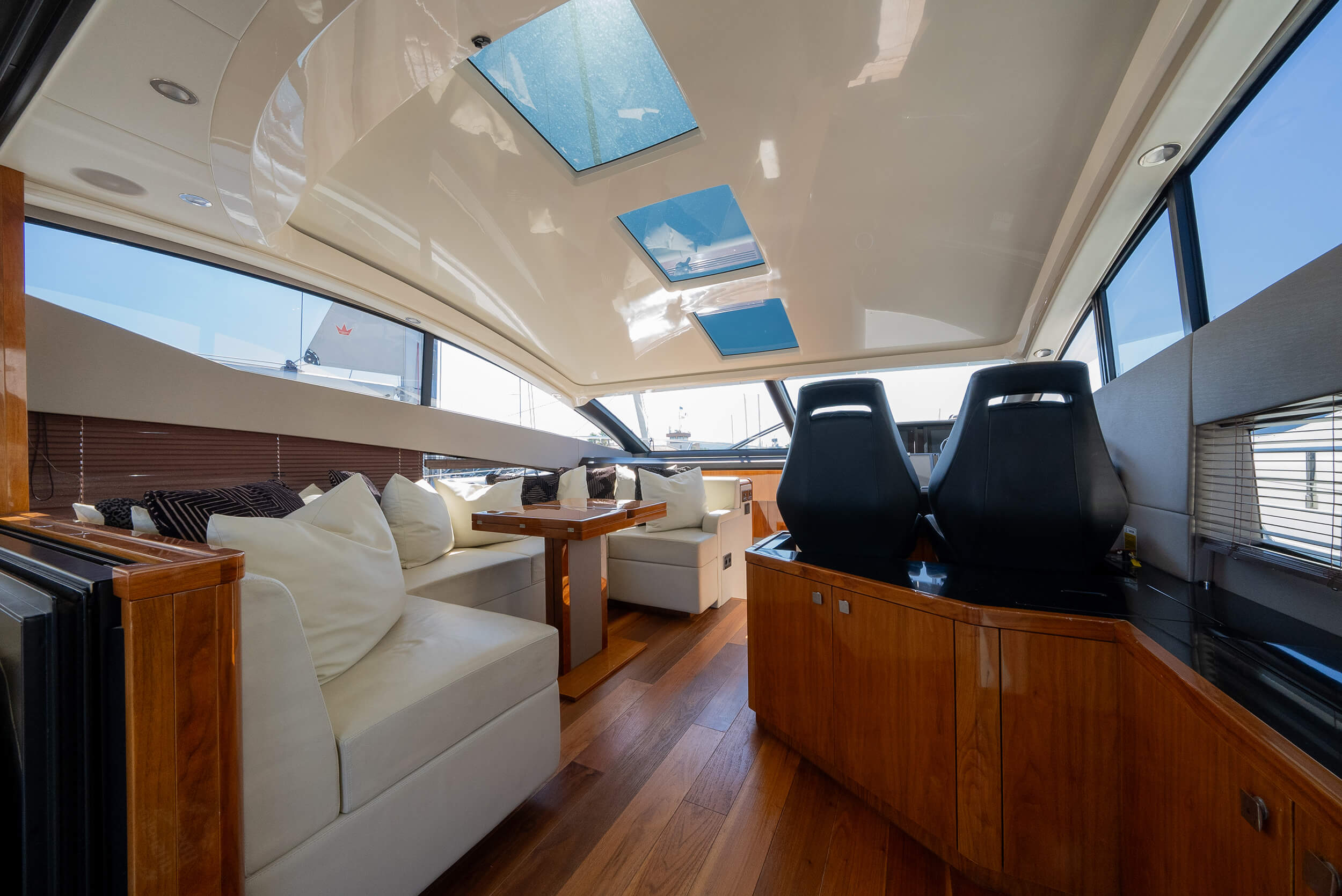 foto: 35 Sunseeker Predator 57