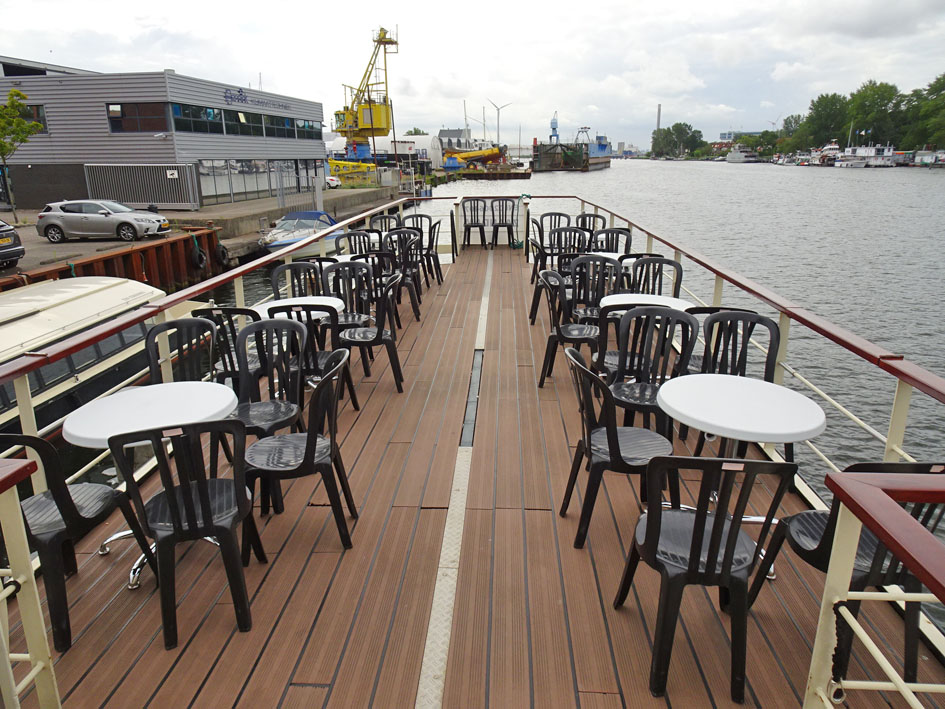 foto: 23 Dagpassagiersschip 152 pers