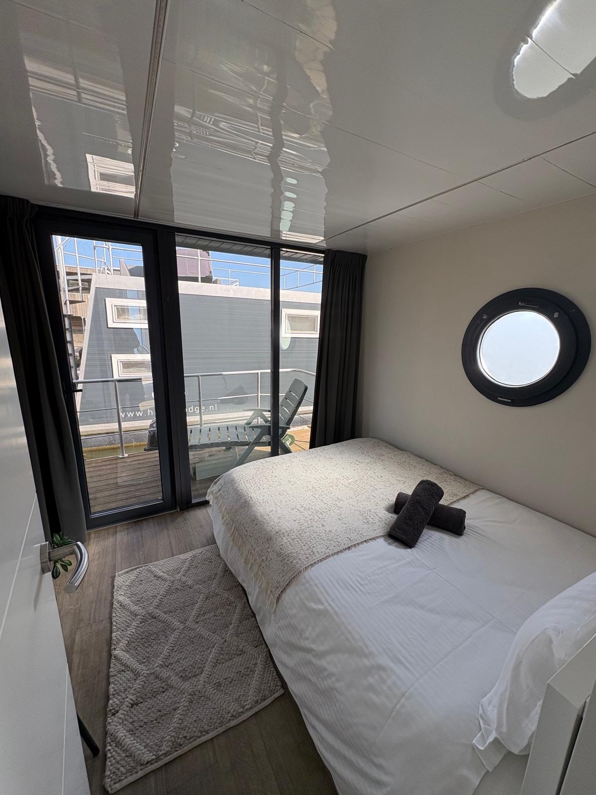 foto: 10 La Mare Apartboat (houseboat)