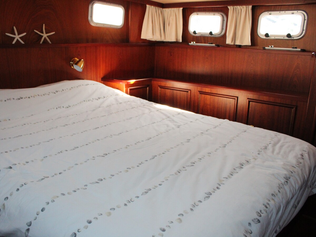 foto: 7 Ankertrawler  35 AK 