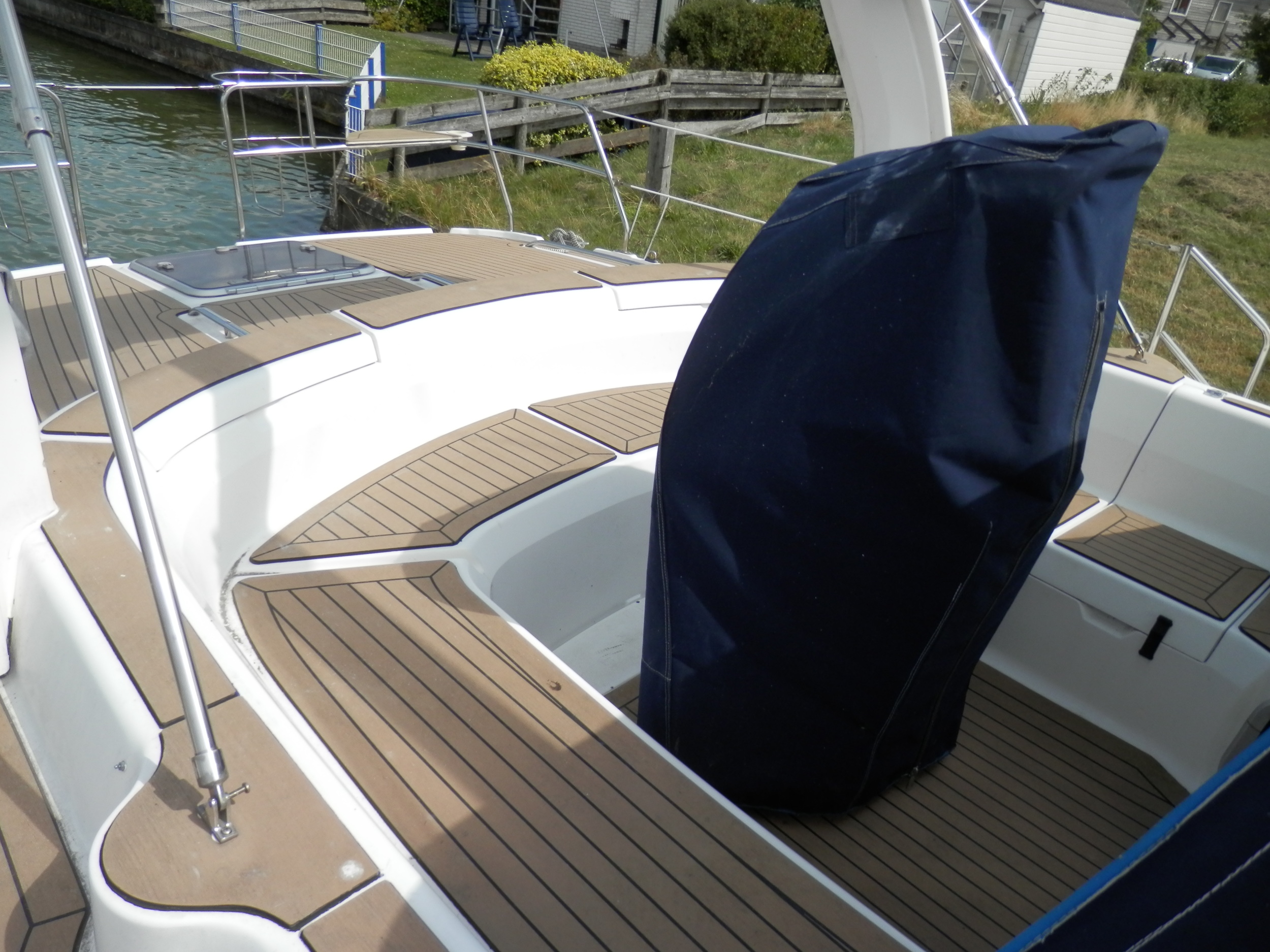 foto: 15 Hunter Passage 450