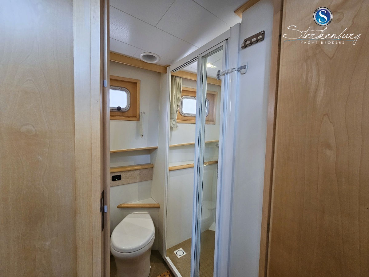 foto: 34 Almtrawler 1600 AD