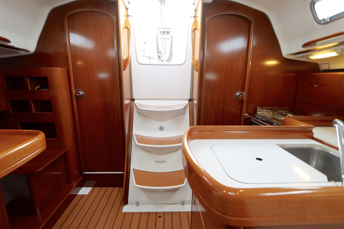 foto: 22 Beneteau  First 36.7 Performance uitvoering