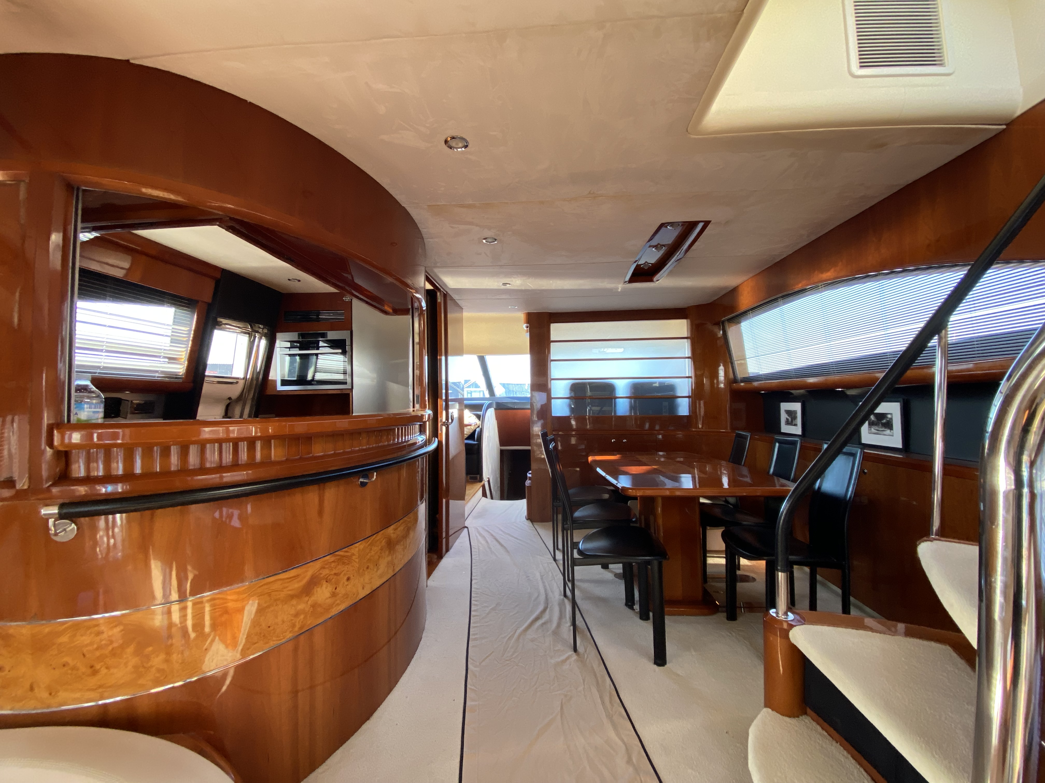 foto: 12 Princess 23 M