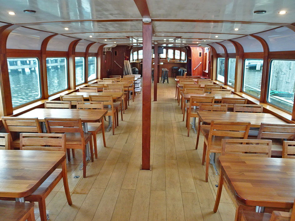 foto: 24 Dagpassagiersschip 152 pers