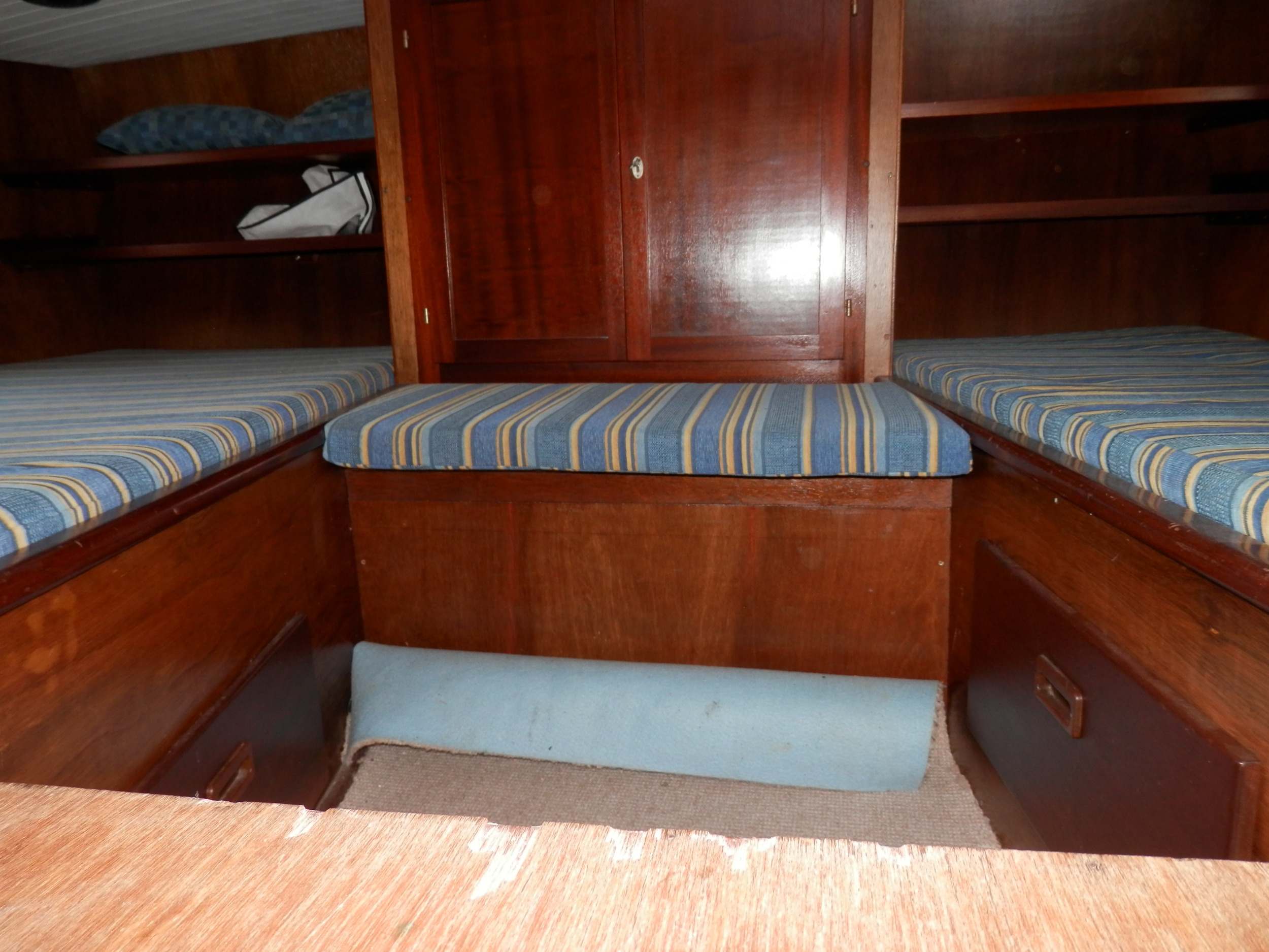 foto: 42 MOTORSAILER Kallipygos 10.00