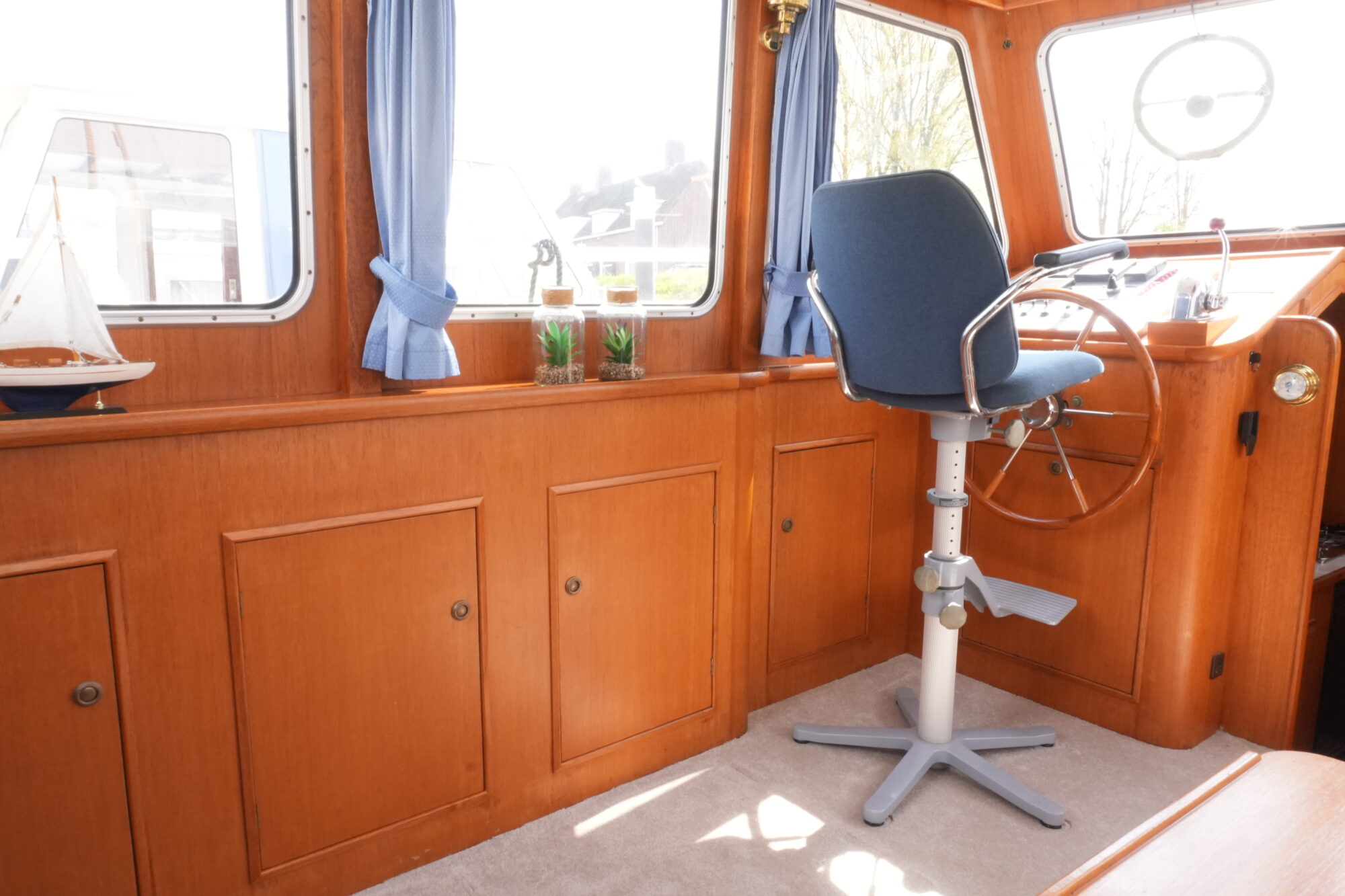 foto: 35 Monty Bank Monty Bank Kotter 41 AK Cabrio