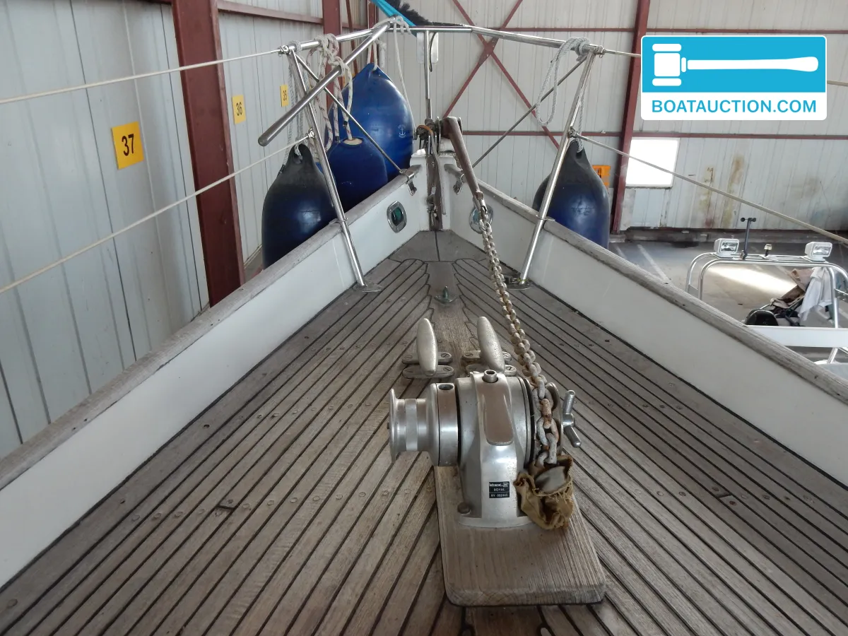 foto: 15 Frans Maas Hawk 42