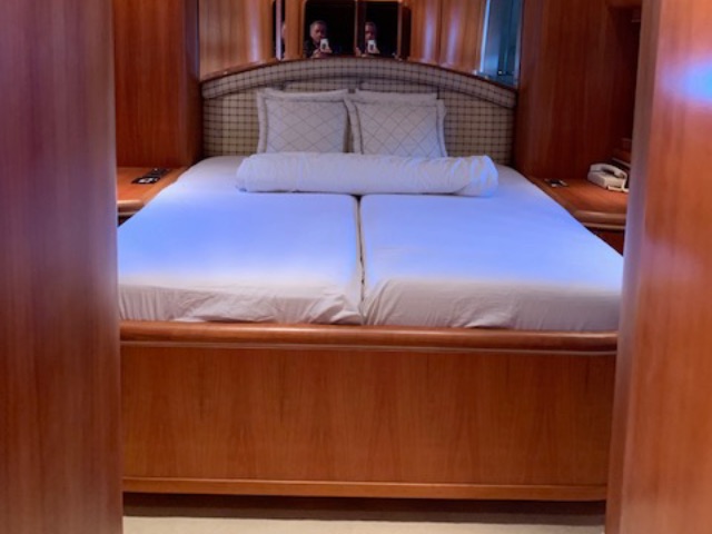 foto: 10 Elegance 82