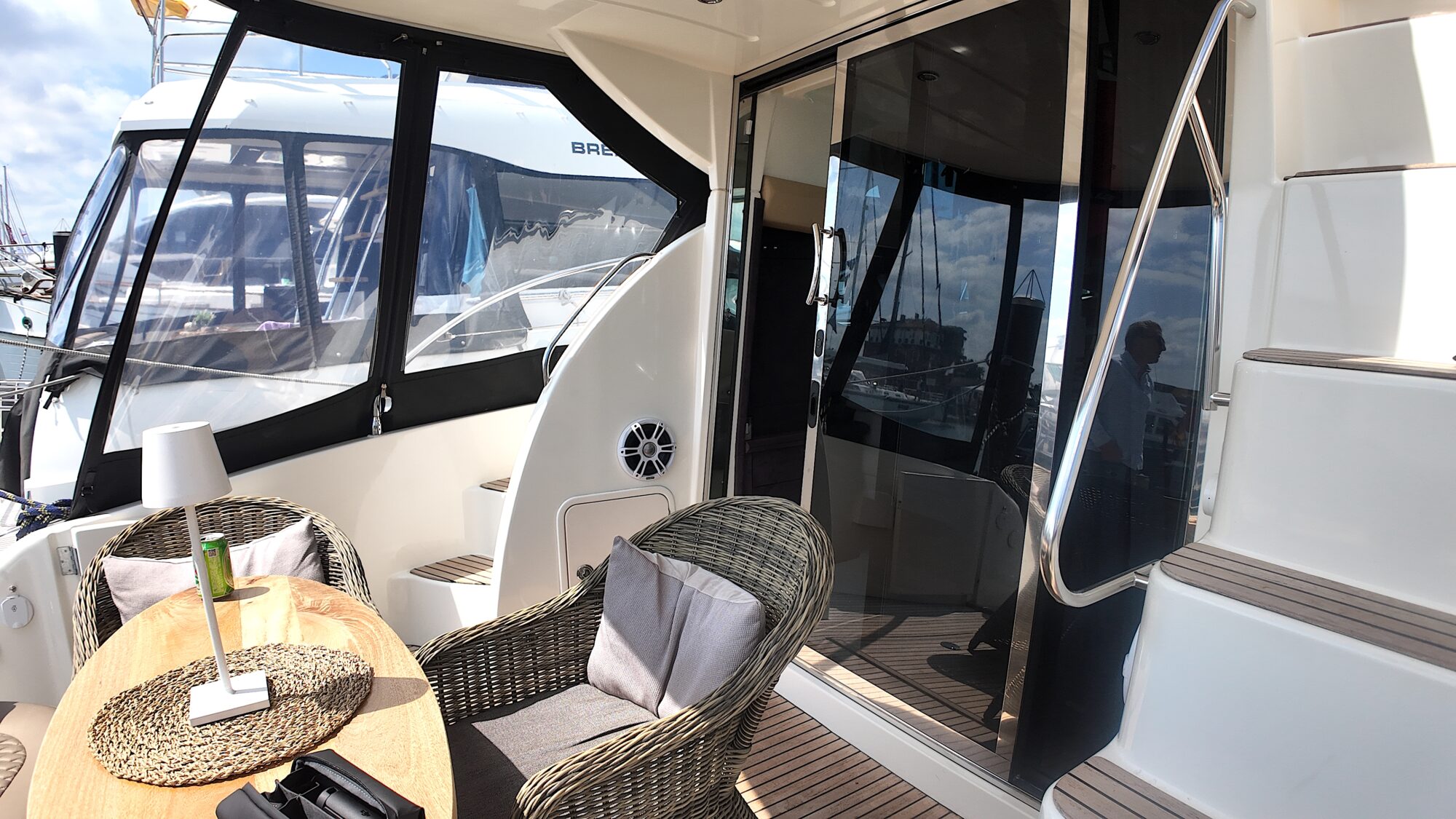 foto: 14 Jeanneau Jeanneau Prestige 42 Flybridge