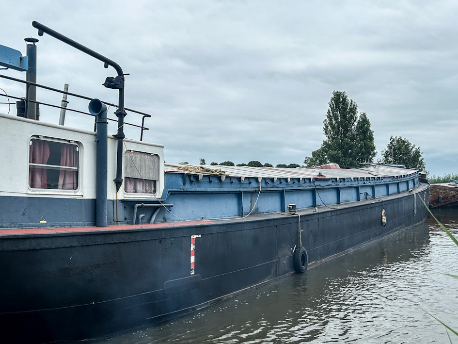 foto: 16 Kastje Varend Woonschip 38.89 UBC
