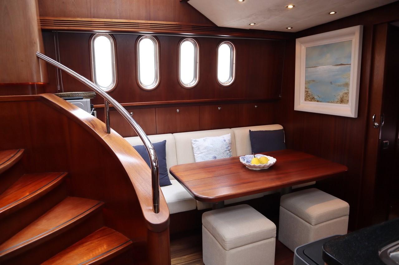 foto: 9 Pacific Prestige 170