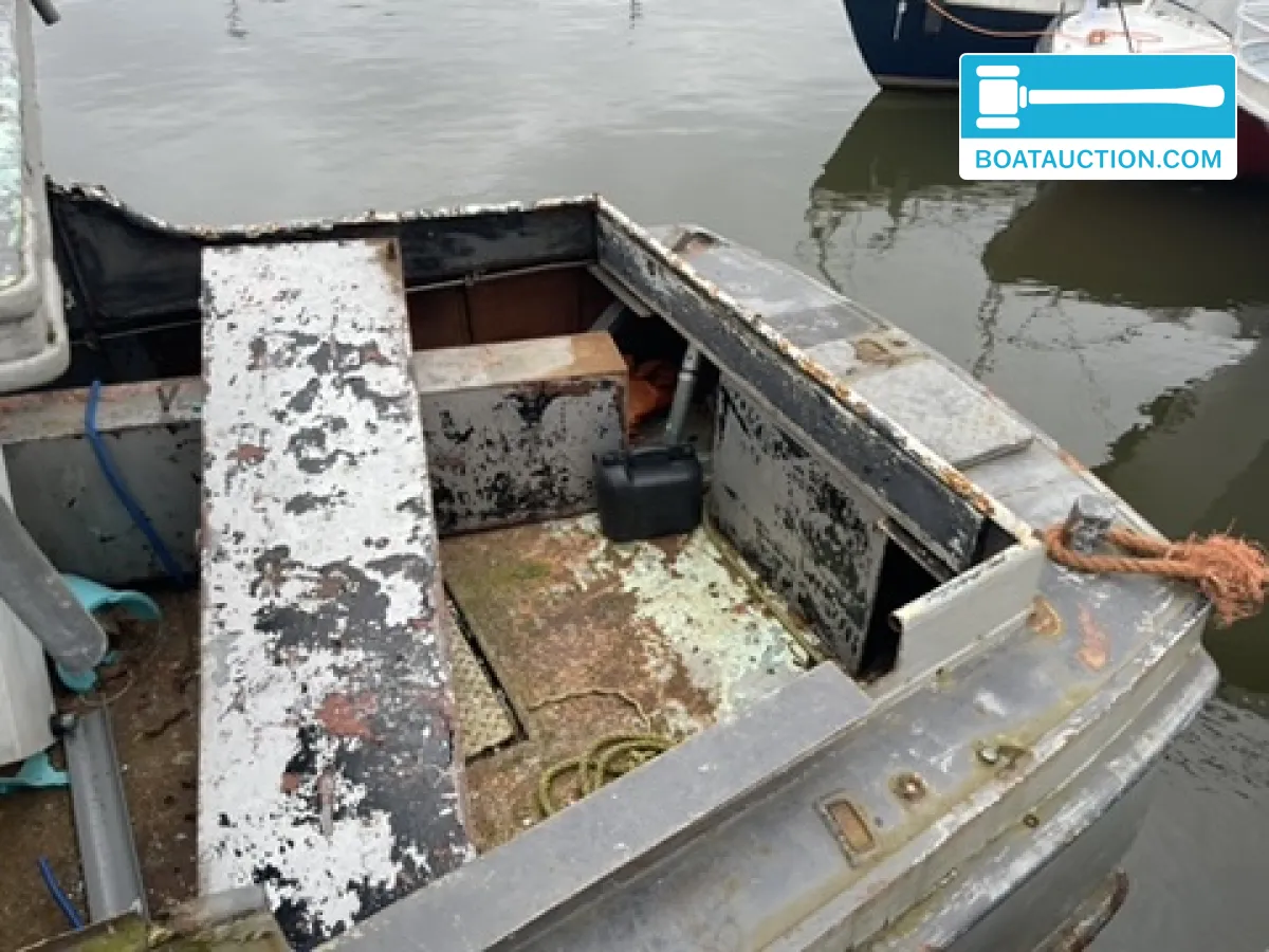 foto: 6 Motorboat 1600