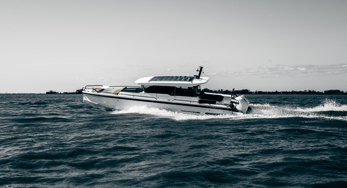 foto: 9 Axopar 37 XC Cross Cabin