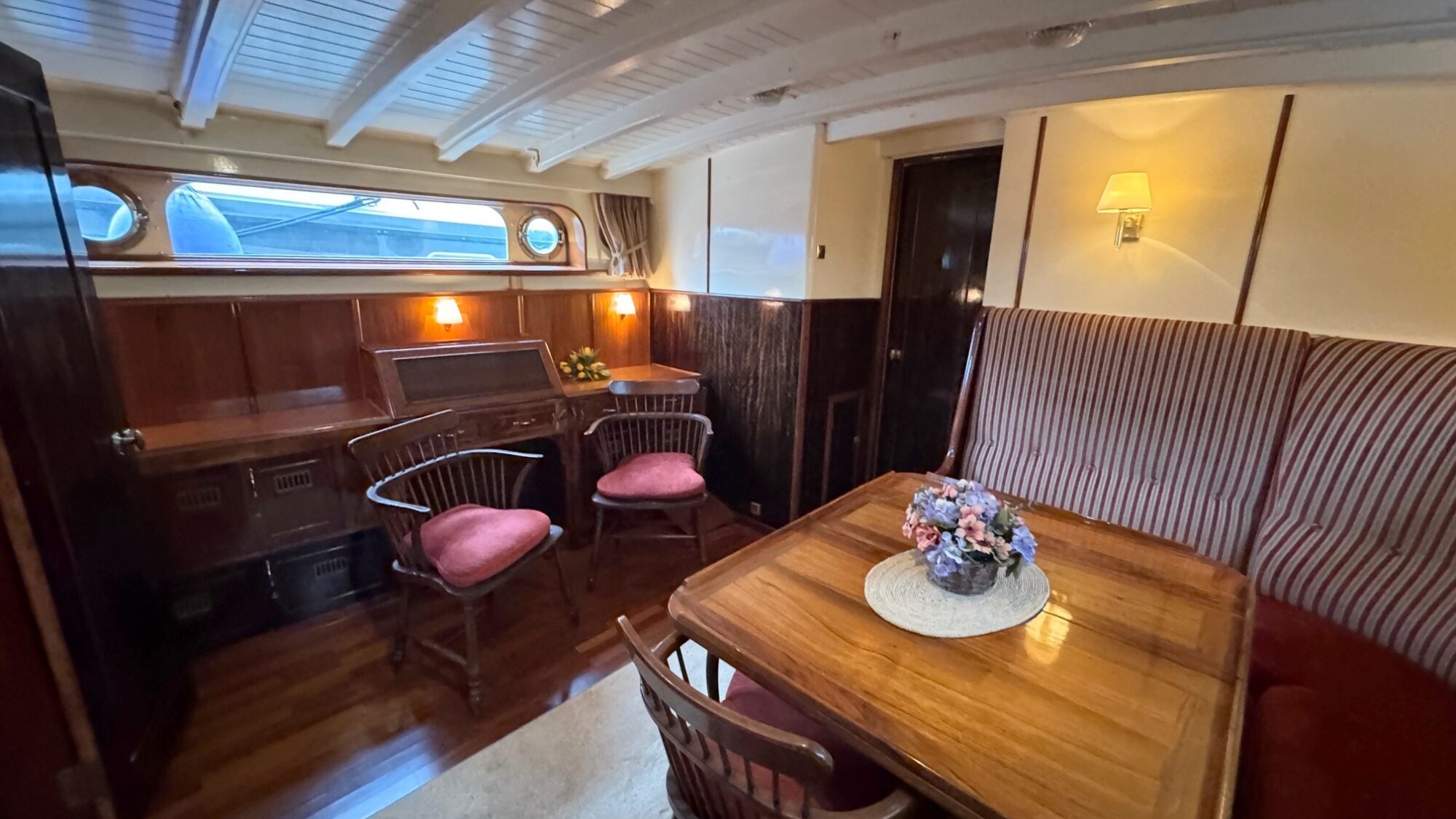 foto: 27 Silver Silver Rondspantkotter 19.44 VS