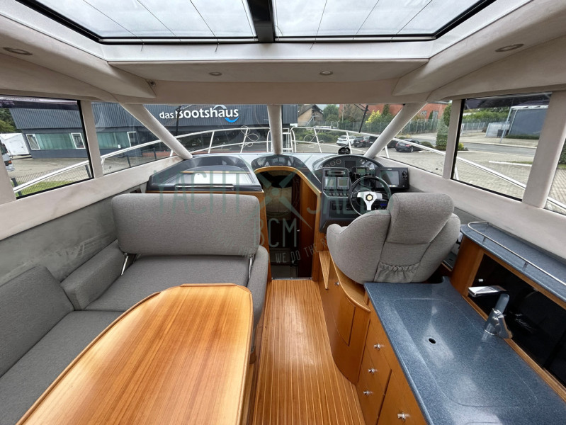 foto: 9 Galeon 330 HT