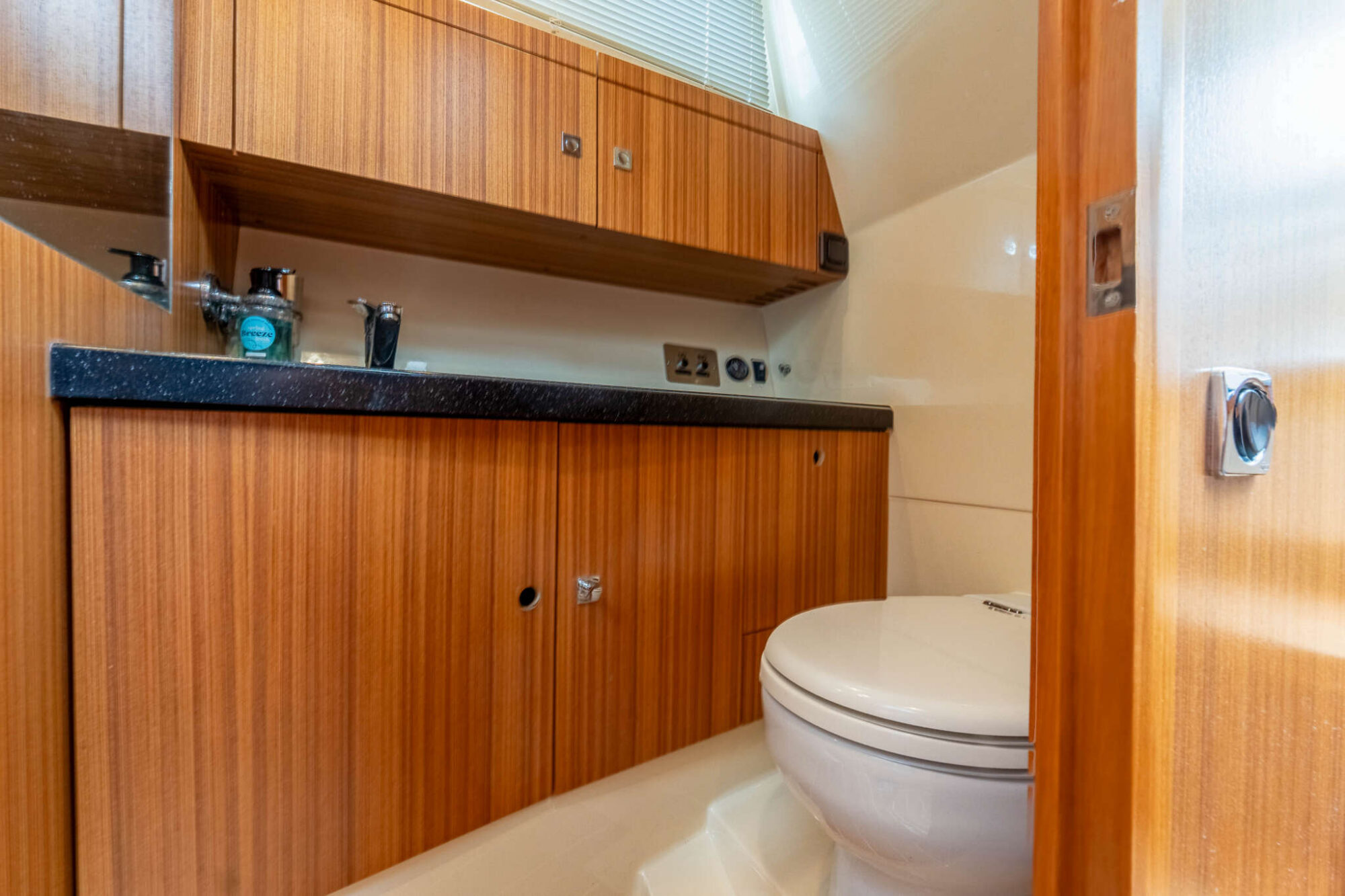 foto: 12 Marex Marex 370 ACC