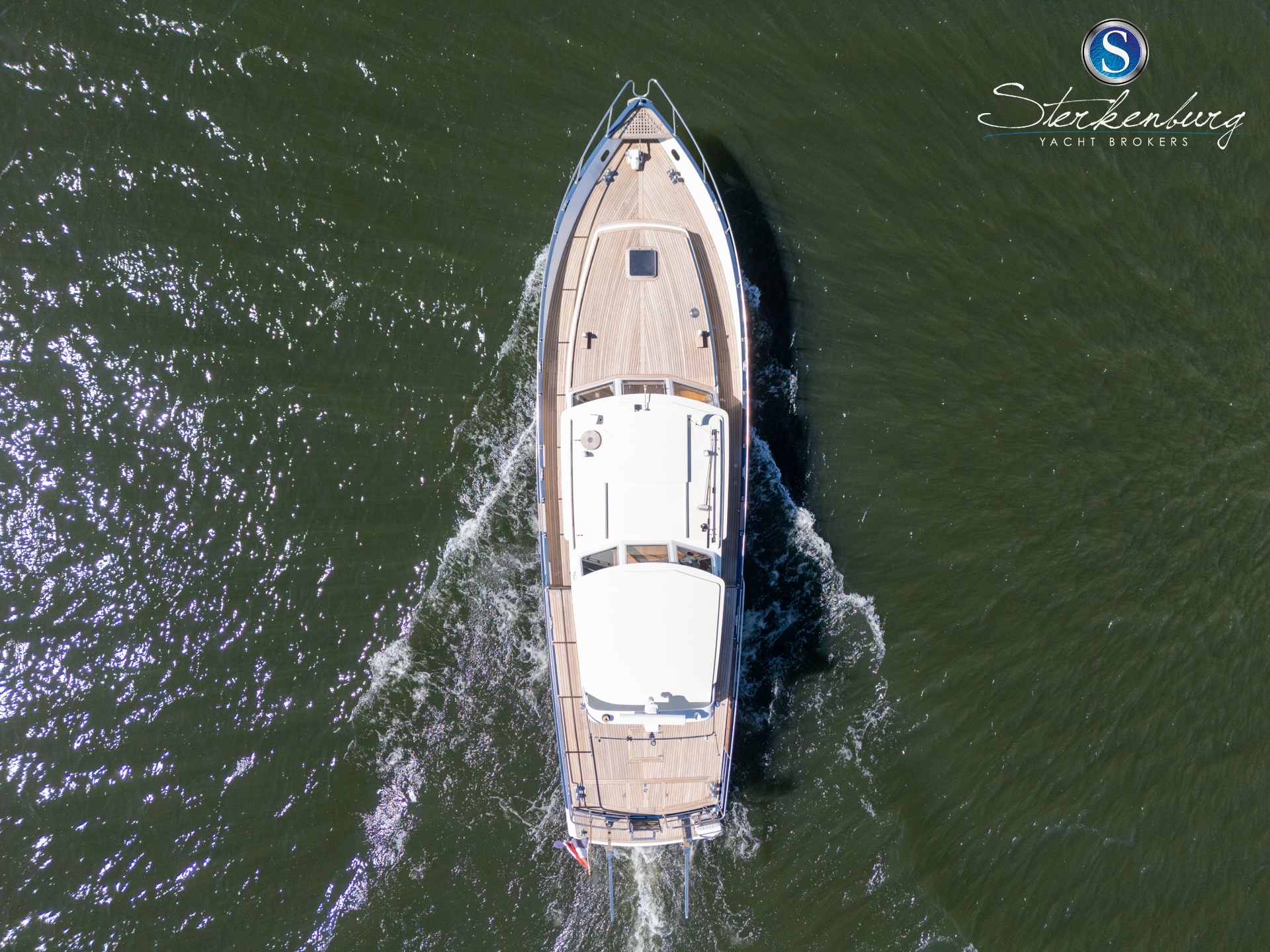 foto: 22 Valk Spiegelkotter 15.50