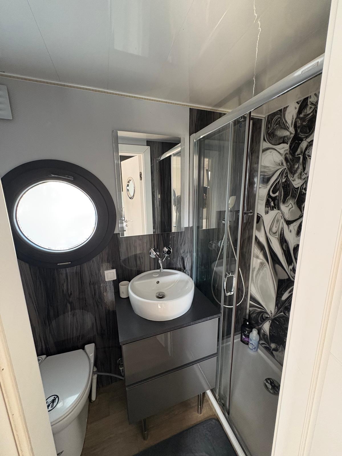 foto: 12 La Mare Apartboat (houseboat)