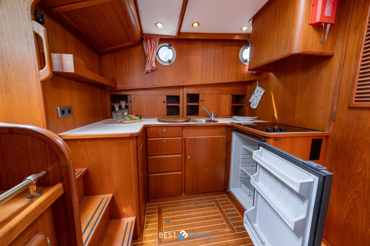 foto: 16 Linssen Classic Sturdy 400 AC Twin