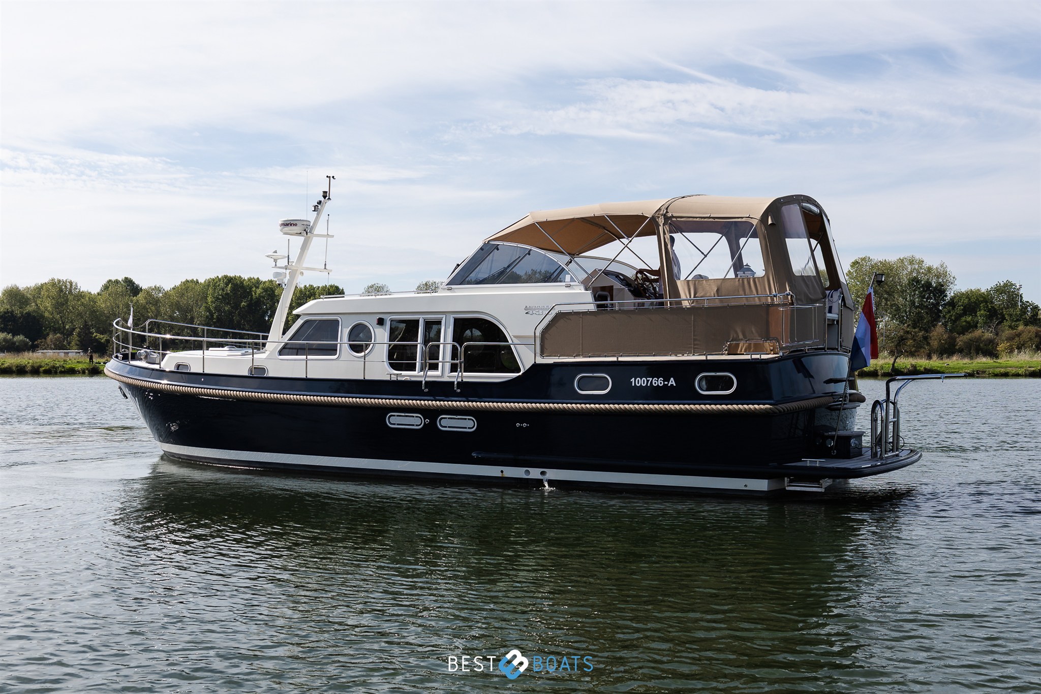 foto: 22 Linssen Grand Sturdy 43.9 AC