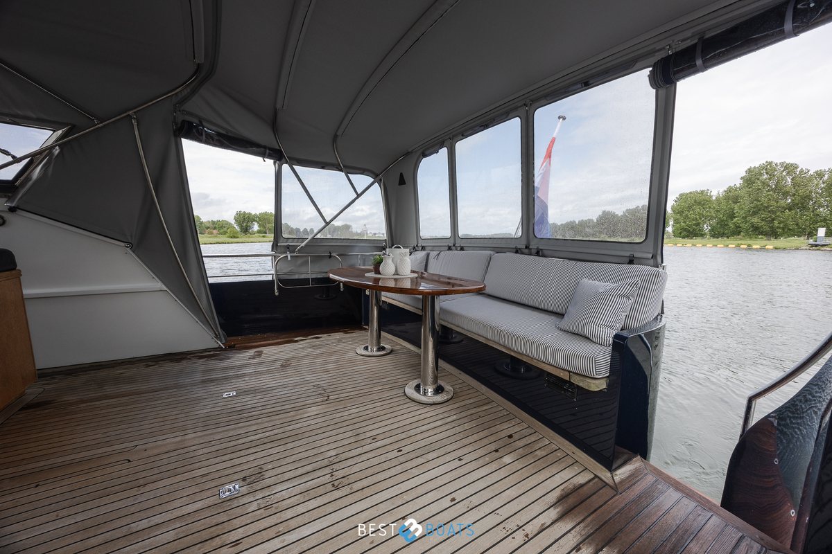foto: 26 Wim van der Valk Continental 1700