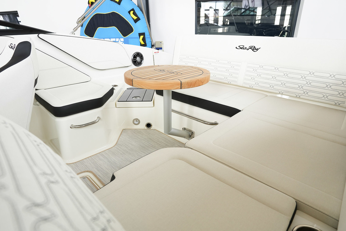 foto: 21 Sea Ray SPX 210 