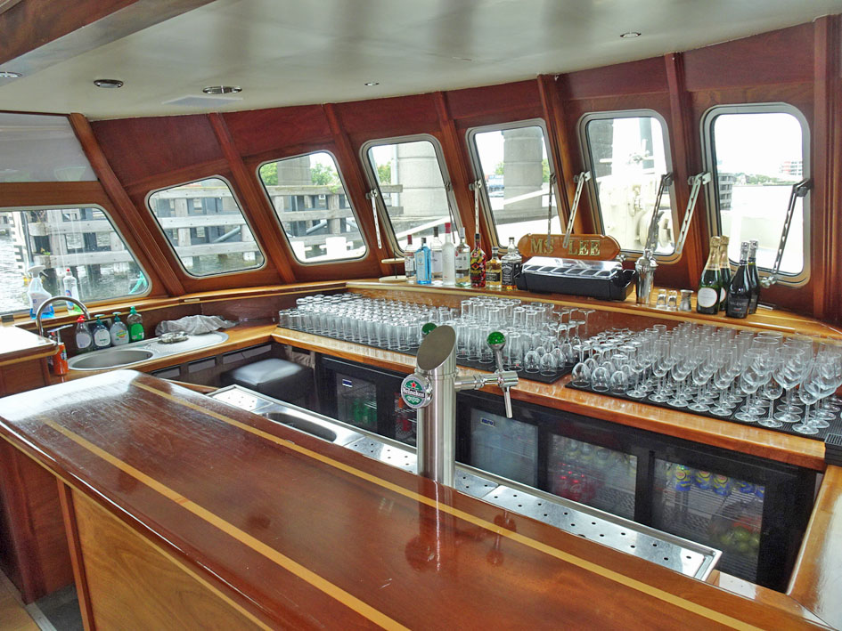 foto: 26 Dagpassagiersschip 152 pers