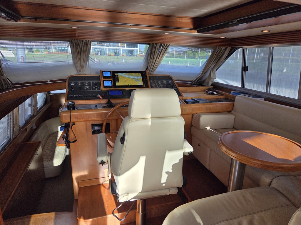 foto: 8 Valk Valk Continental 15.50 FR