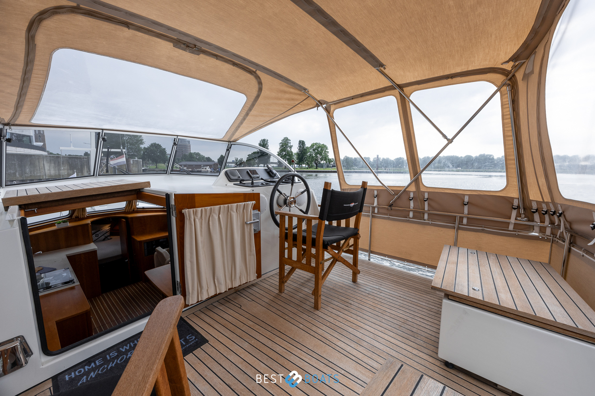 foto: 18 Linssen Grand Sturdy 34.9 AC