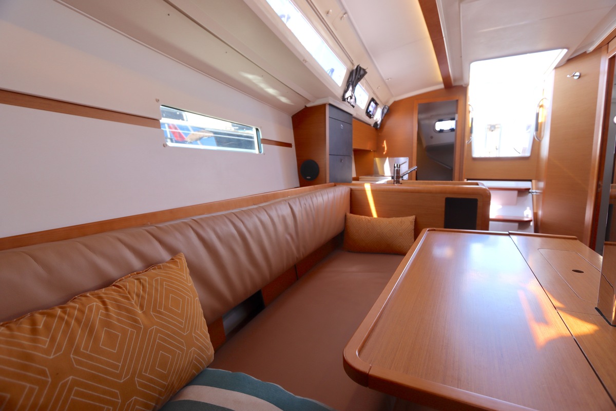 foto: 6 Jeanneau Sun Odyssey 349