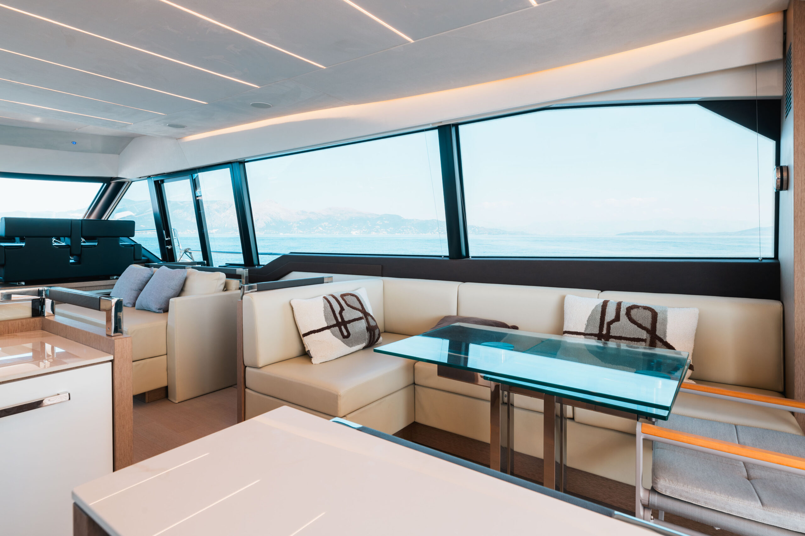 foto: 46 Prestige 690 flybridge