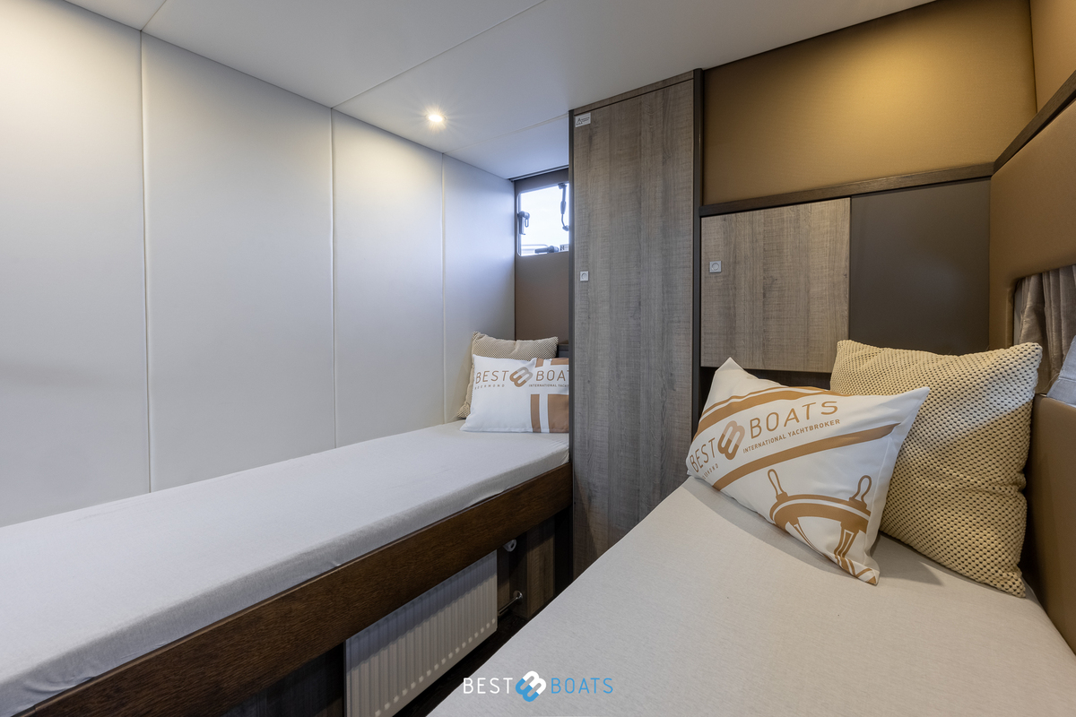 foto: 16 Jetten 44 AC-RS