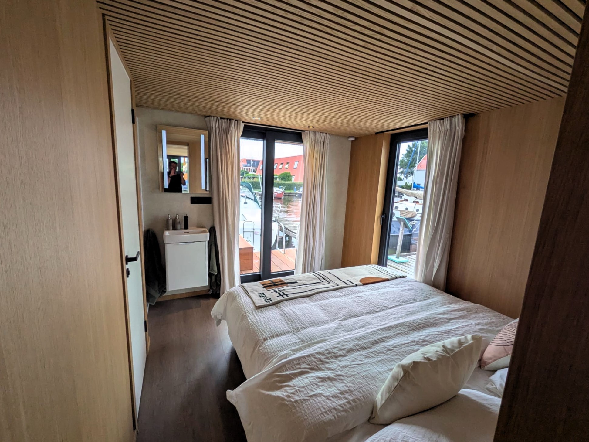 foto: 15 Surla 12 Houseboat Met (koop)ligplaats