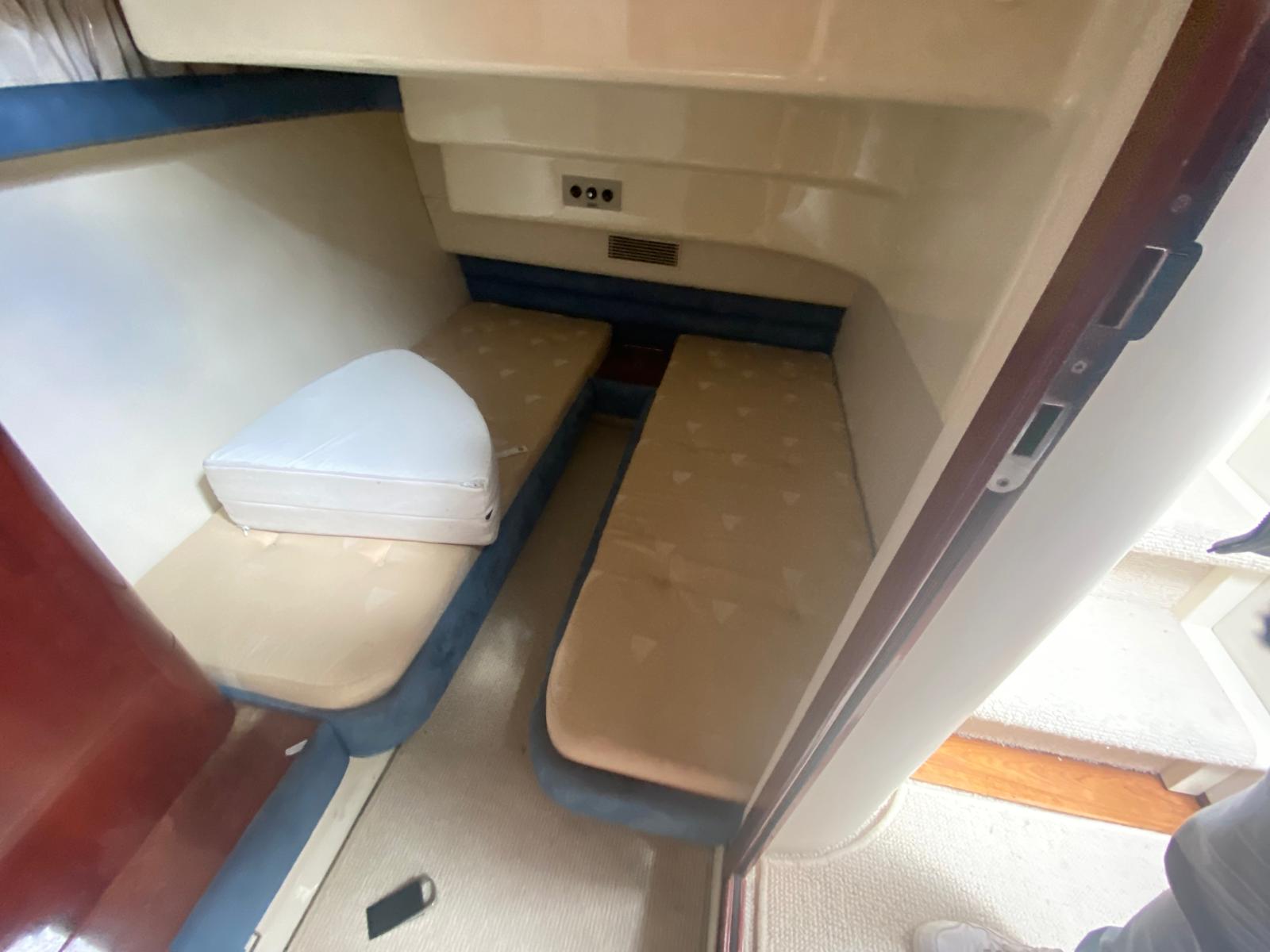 foto: 5 Fairline Phantom 43