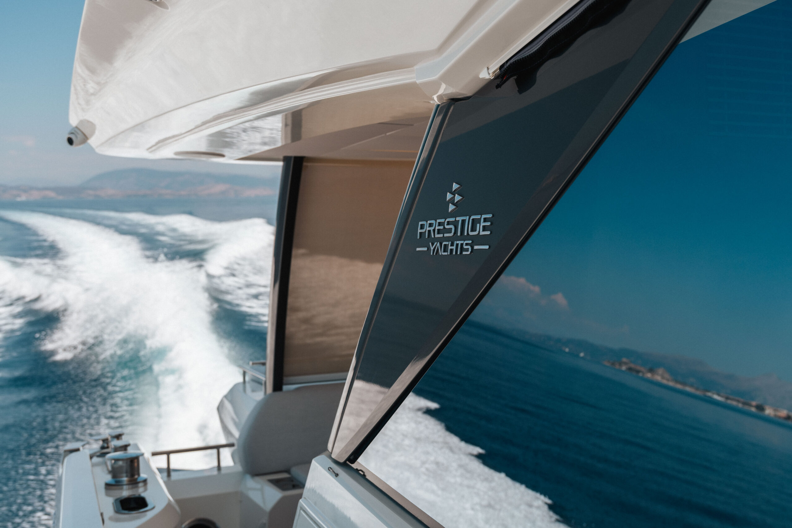 foto: 47 Prestige 690 flybridge