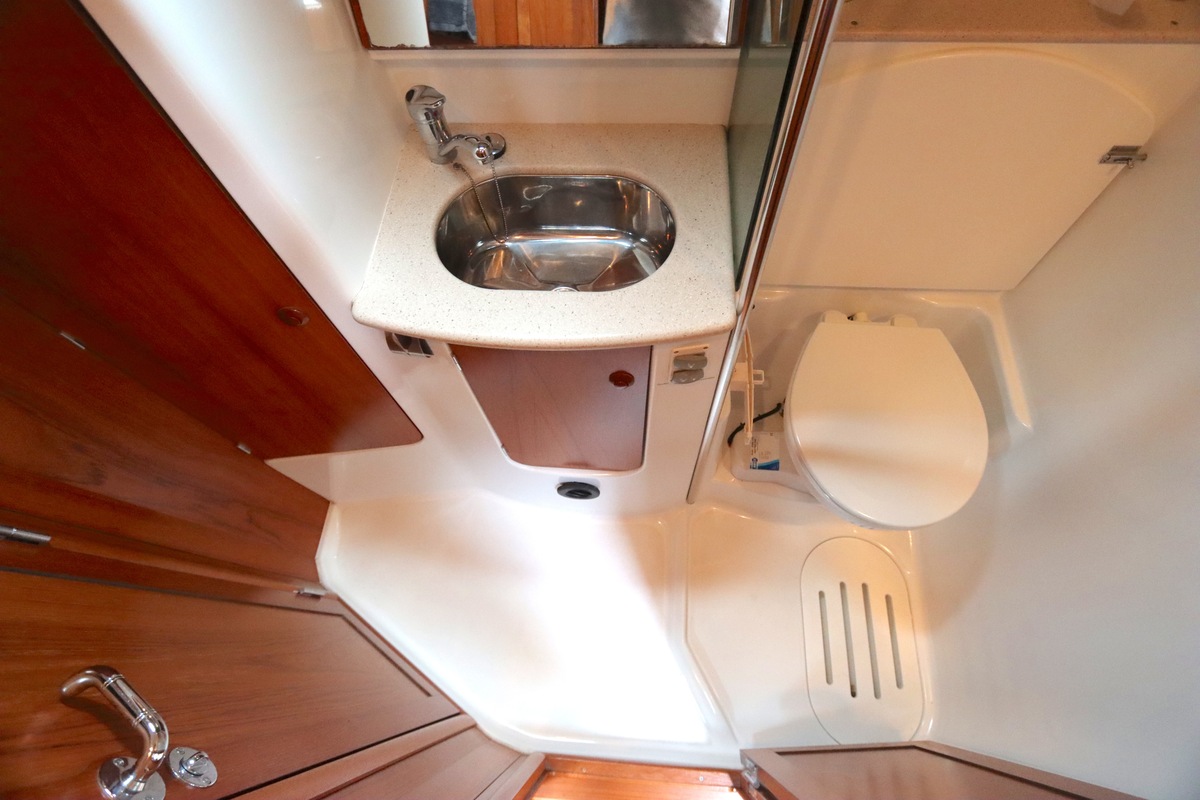 foto: 10 Jeanneau  Sun Odyssey 49 DS