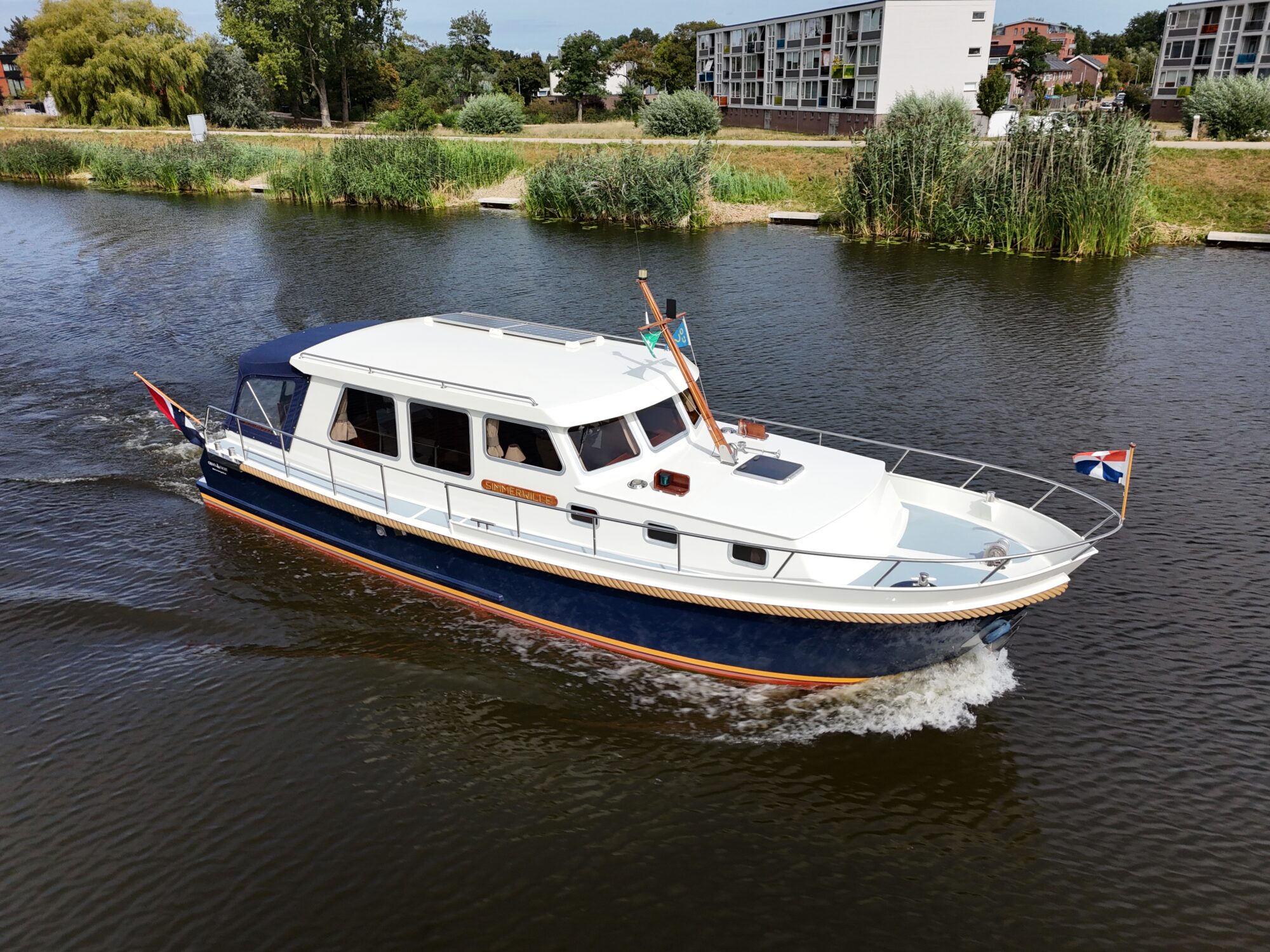 foto: 14 Crown yachts Crown Kruiser 10.90 ZLK Spiegeldeur